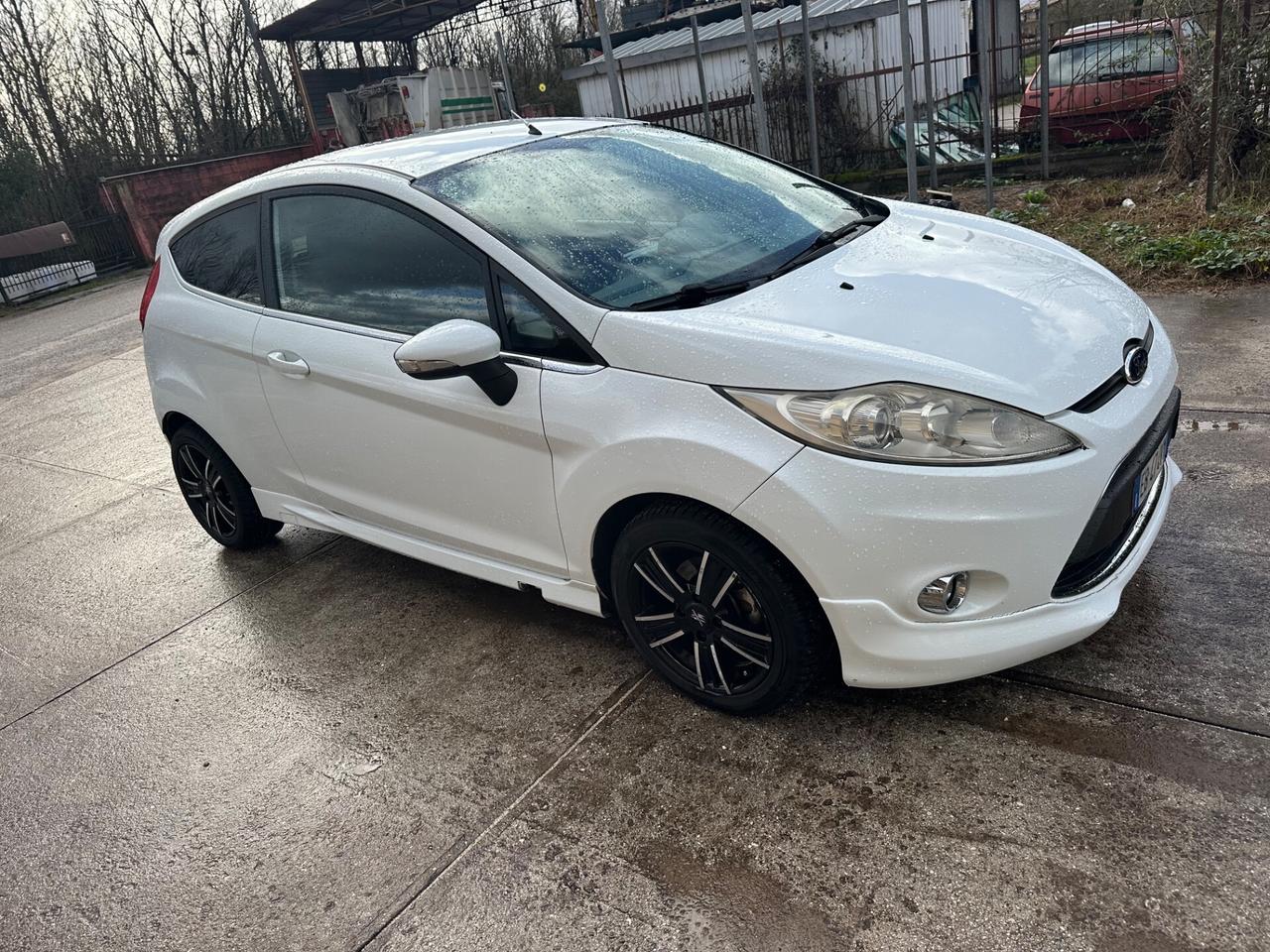 Ford Fiesta 1.6 TDCi 90CV