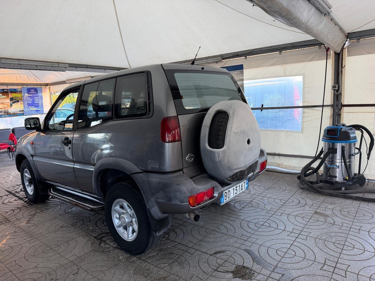 Nissan Terrano II 2.7 Tdi 3 porte SR