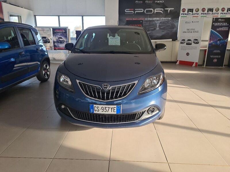 Lancia Ypsilon 1.0 FireFly 5 porte S&S Hybrid Platino