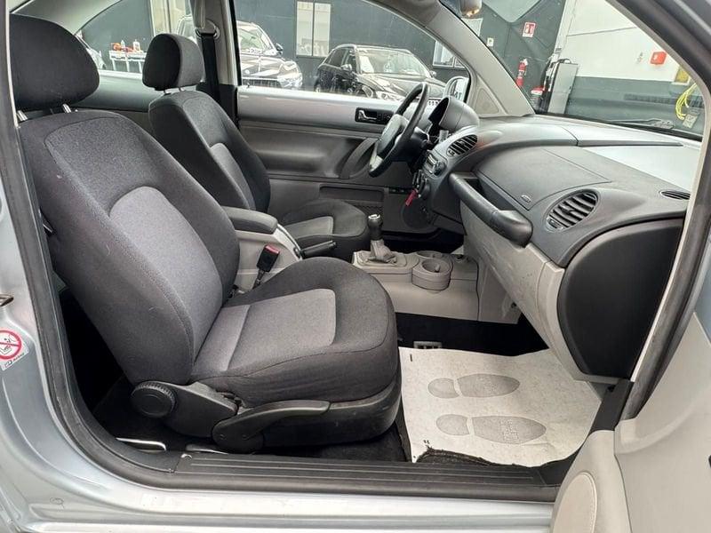 Volkswagen New Beetle New Beetle 1.6 102cv