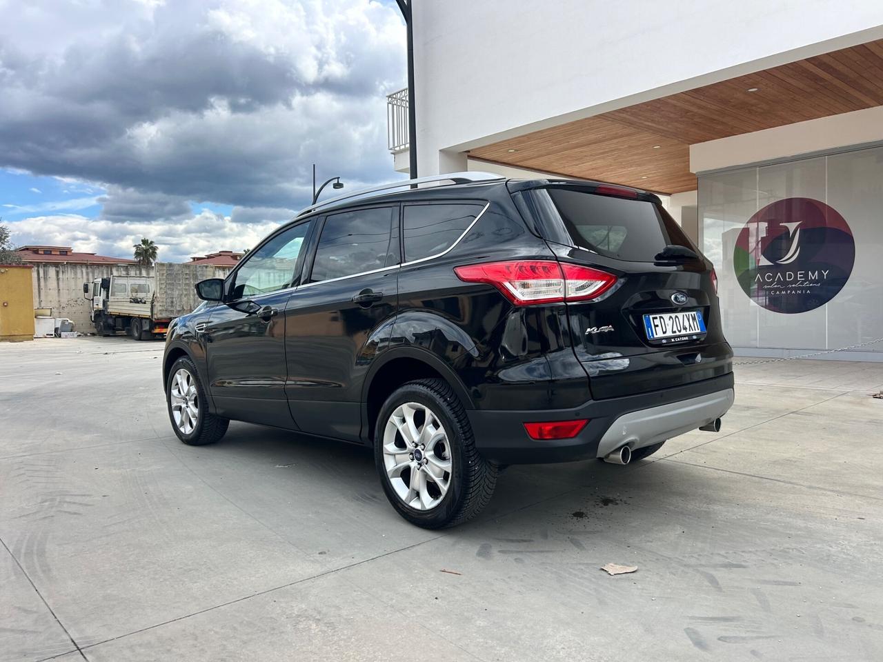 Ford Kuga 2.0 TDCI 120 CV S&S 2WD Titanium