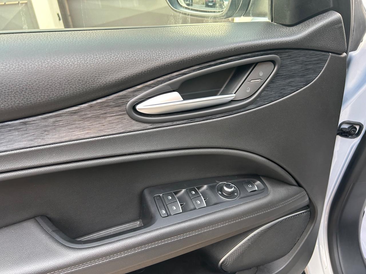 Alfa Romeo Stelvio 2.2 Turbodiesel 190 CV AT8 Q4 Executive