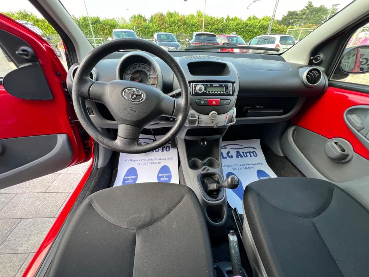 Toyota Aygo 1.0 12V VVT-i 3 porte Sol. NEOPATENTATI