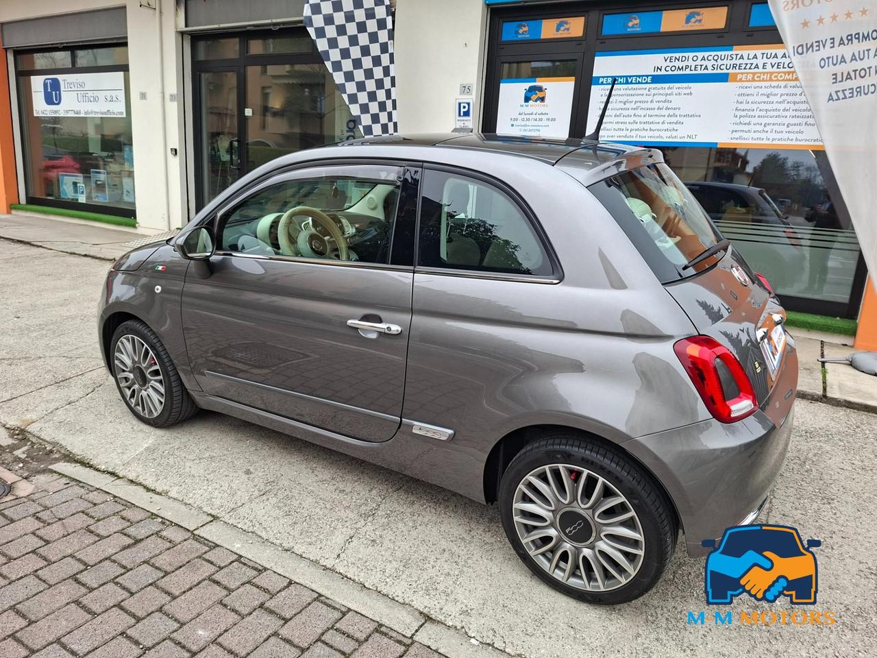 FIAT 500 lounge neo patentati