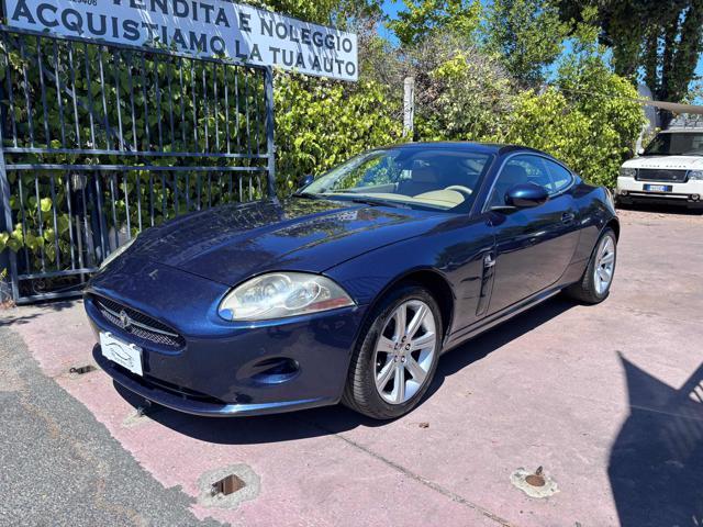JAGUAR XK 4.2 V8 Coupé - TAGLIANDI UFFICIALI JAGUAR