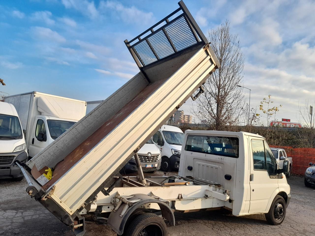 Ford Transit DORD 2.4 TDi RIBALTABILE TRILATERALE