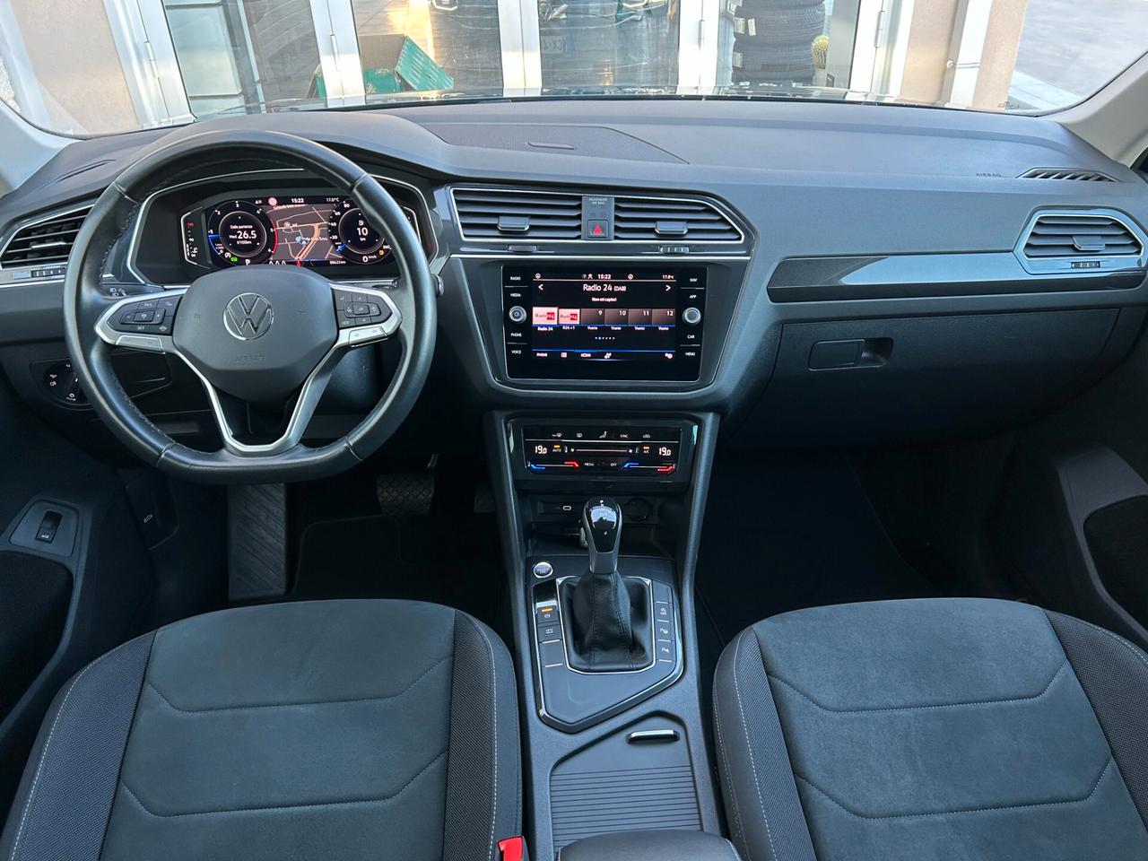 Volkswagen Tiguan 2.0 TDI 150 CV SCR DSG Elegance