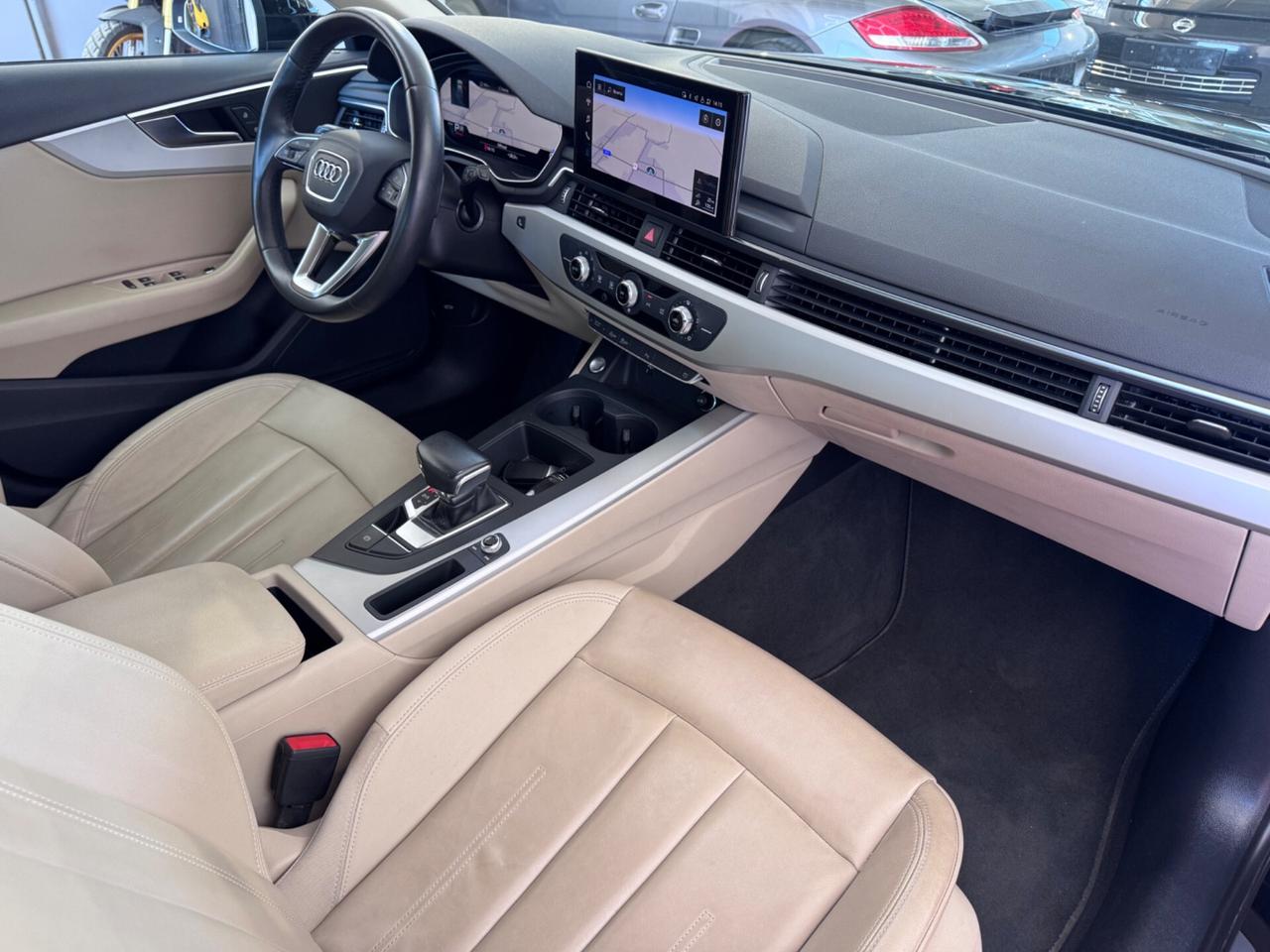 AUDI A4 Avant 35 TDI/163 CV S tronic PELLE TOTALE
