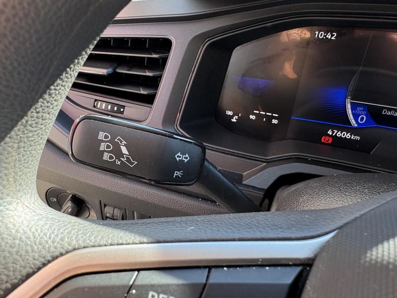 Volkswagen Taigo 1.0 tsi Life 95cv APP CONNECT-LED-17"