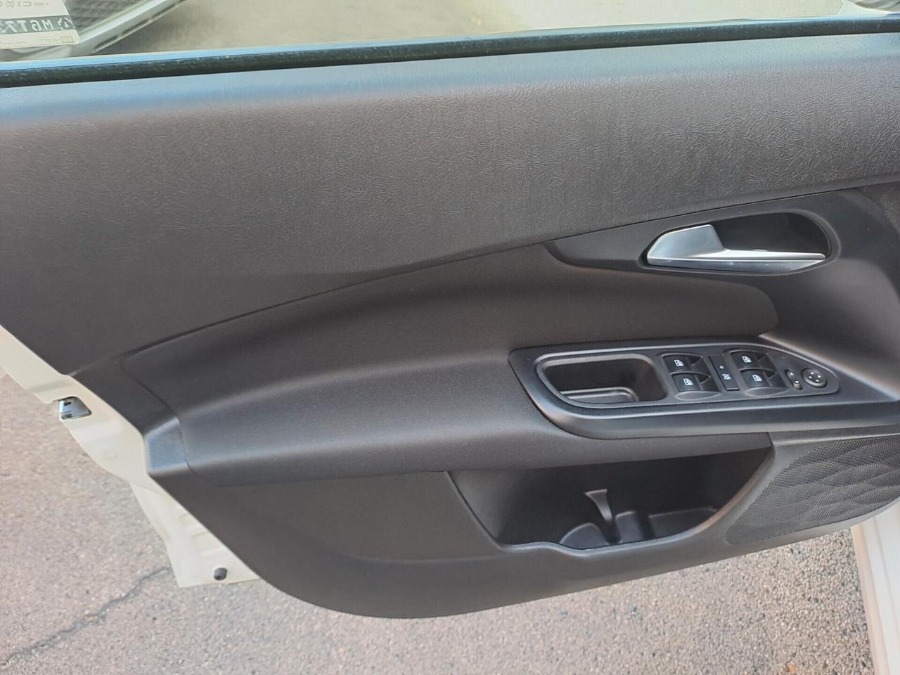 Fiat Tipo 1.0 5 porte City Life PARI AL NUOVO