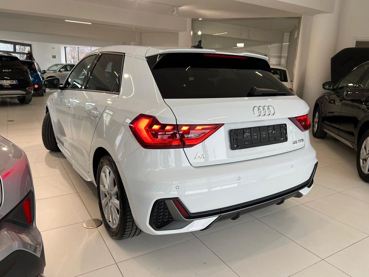 Audi A1 SPB 25 TFSI S tronic line edition