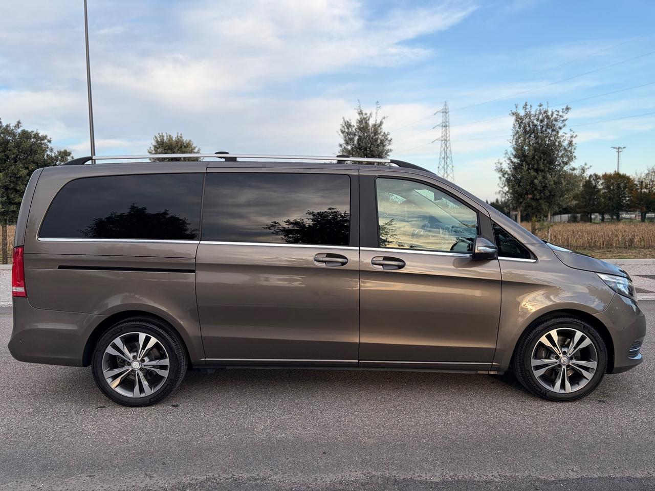 Mercedes-benz V 220 d Premium Long