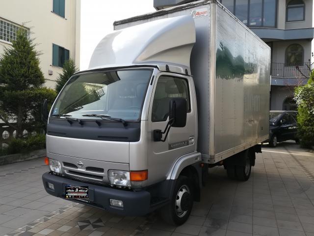 NISSAN CABSTAR 3.0TD