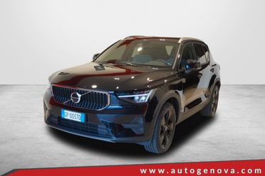 VOLVO XC40 1.5 T2 129CV AUTOM. CORE ( FARI LED - COCKPIT - CRUISE - NAVI - MIRROR - PDC - TELECAMERA POST. - CERCHI 18 )