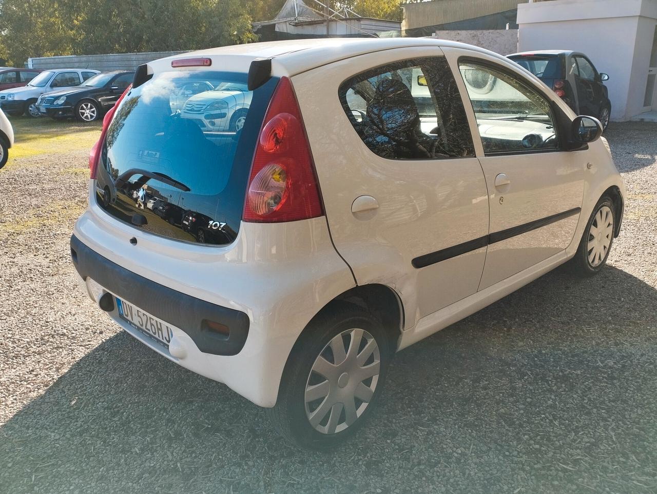 Peugeot 107 1.0 68CV 5p. Sweet Years