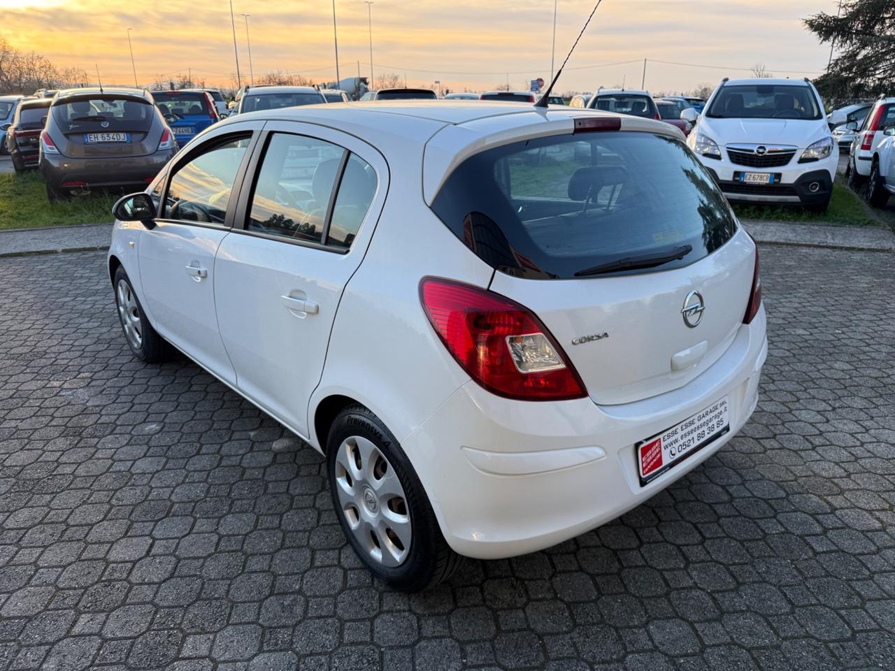 Opel Corsa 1.2 b. |5 porte Edition