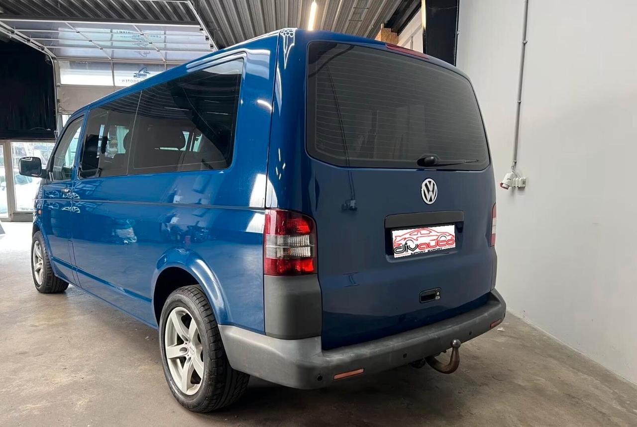 Volkswagen T5 Caravelle 7 POSTI