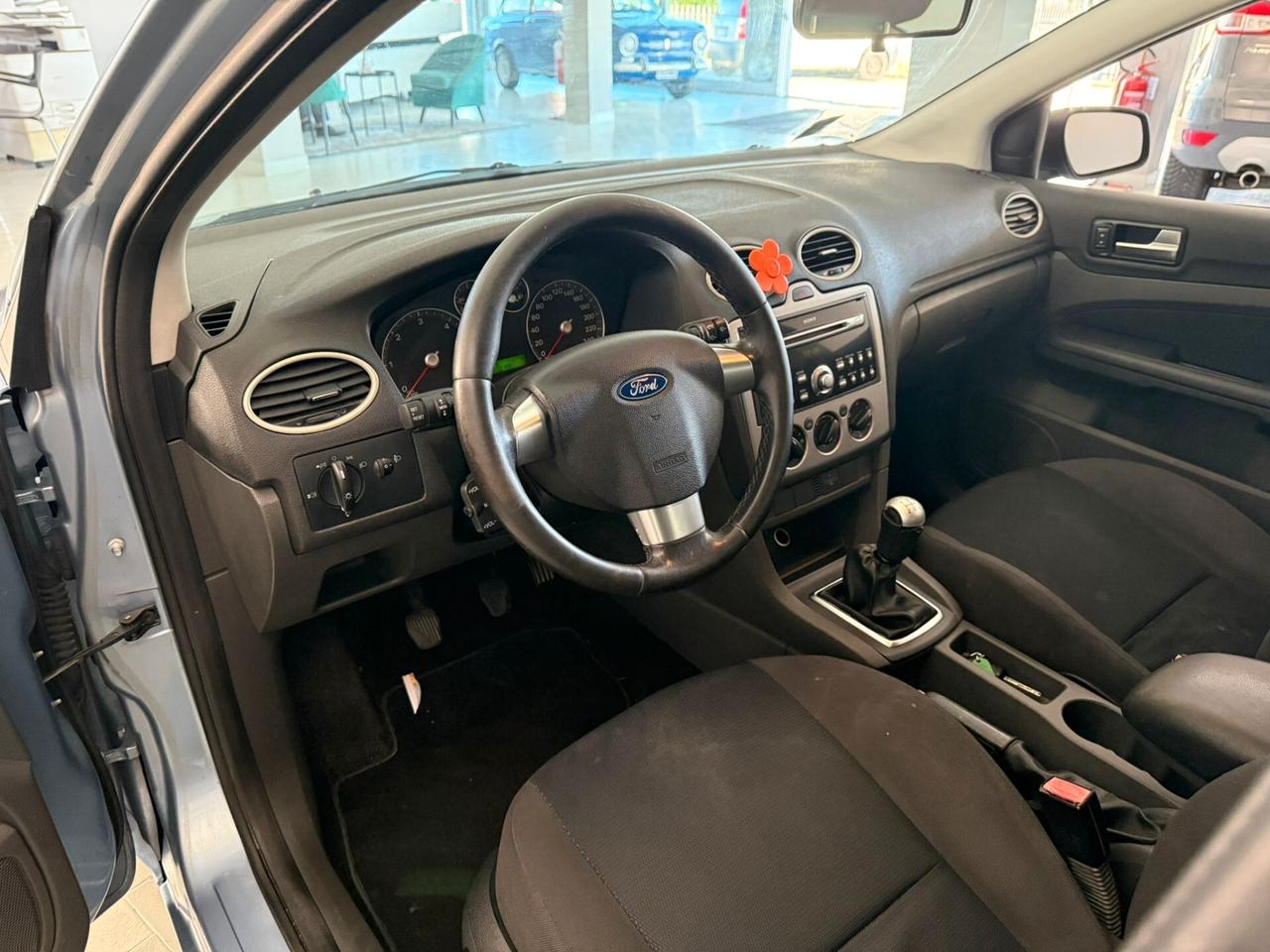 Ford Focus C-Max 1.6 TDCi (90CV) NEOPATENTATI