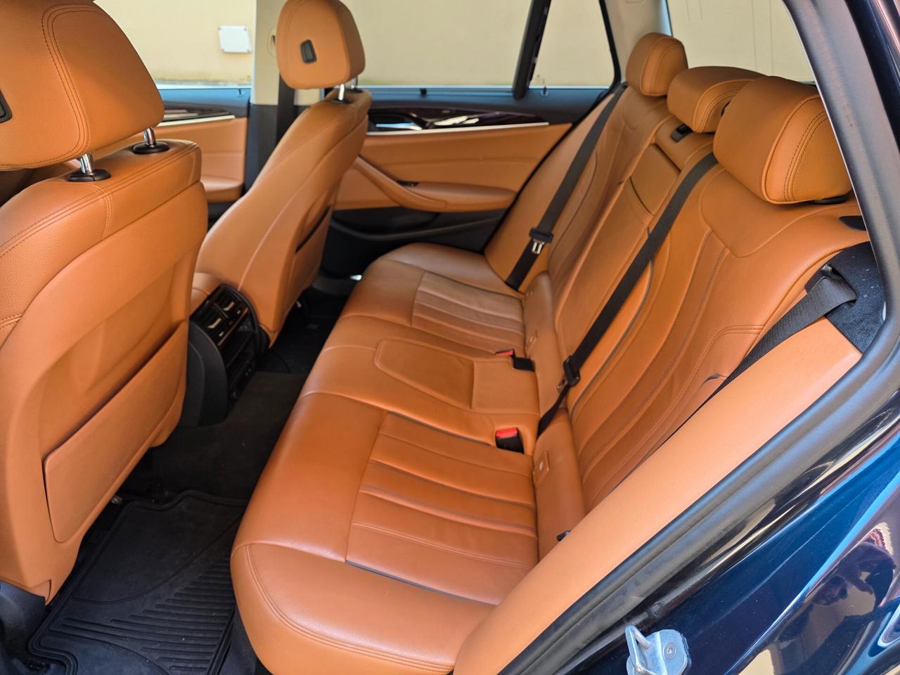 Bmw 520 520d xDrive Luxury