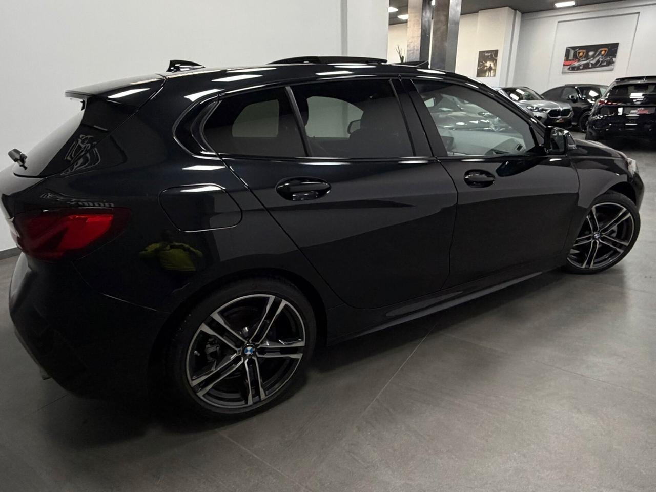 Bmw 118 118d 5p. Msport