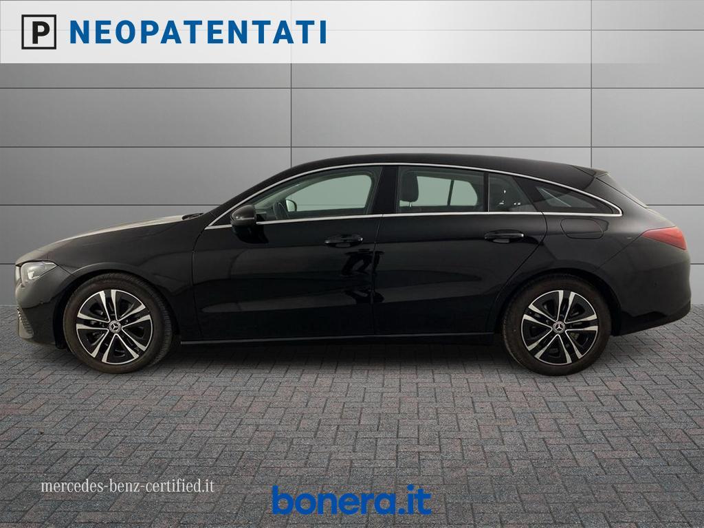 Mercedes CLA Shooting Brake 180 D Advanced 8G-DCT