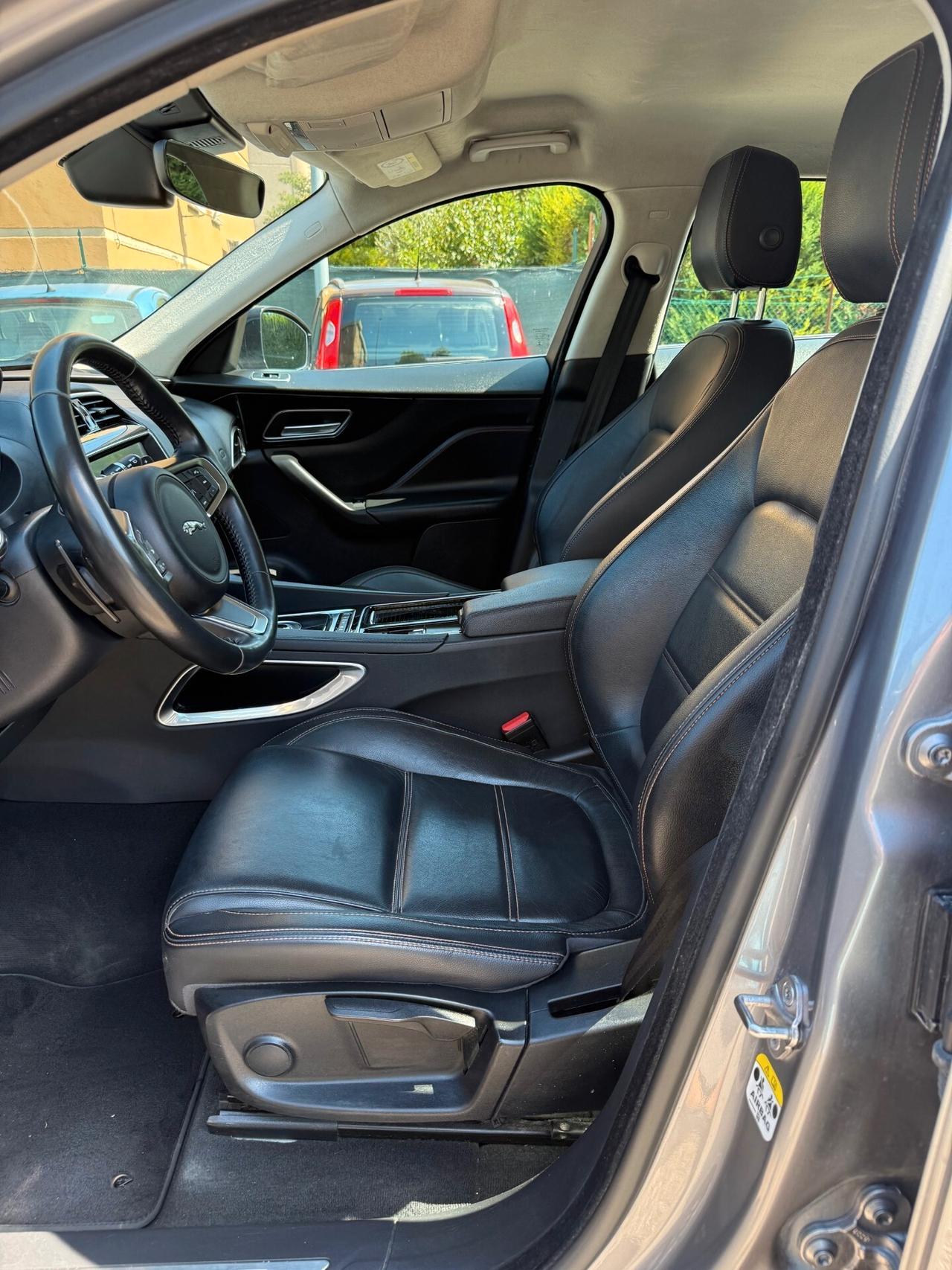 Jaguar F-Pace 2.0d - 4X4 - NAV. - PELLE - 12 MESI DI GARANZIA -