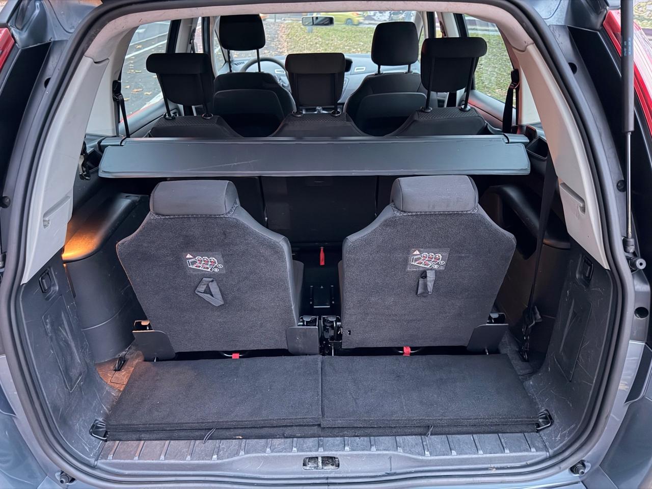 Citroen C4 Grand Picasso 7 posti benzina