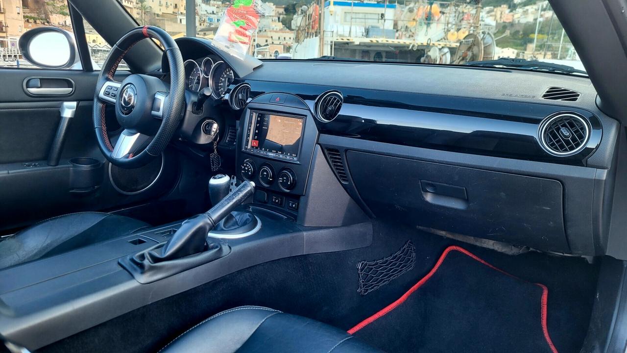 - Mazda MX-5 NC1 2.0 -