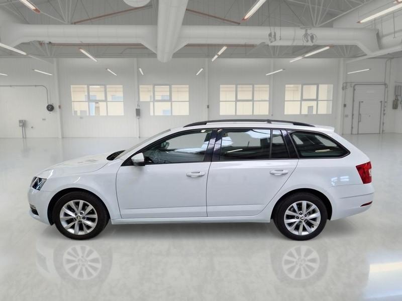 SKODA OCTAVIA WAGON 1.6 TDI EXECUTIVE