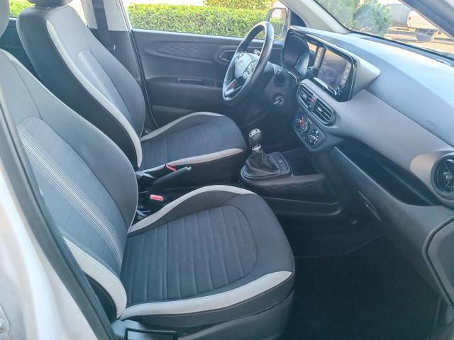 HYUNDAI i10 1.0 MPI Connectline