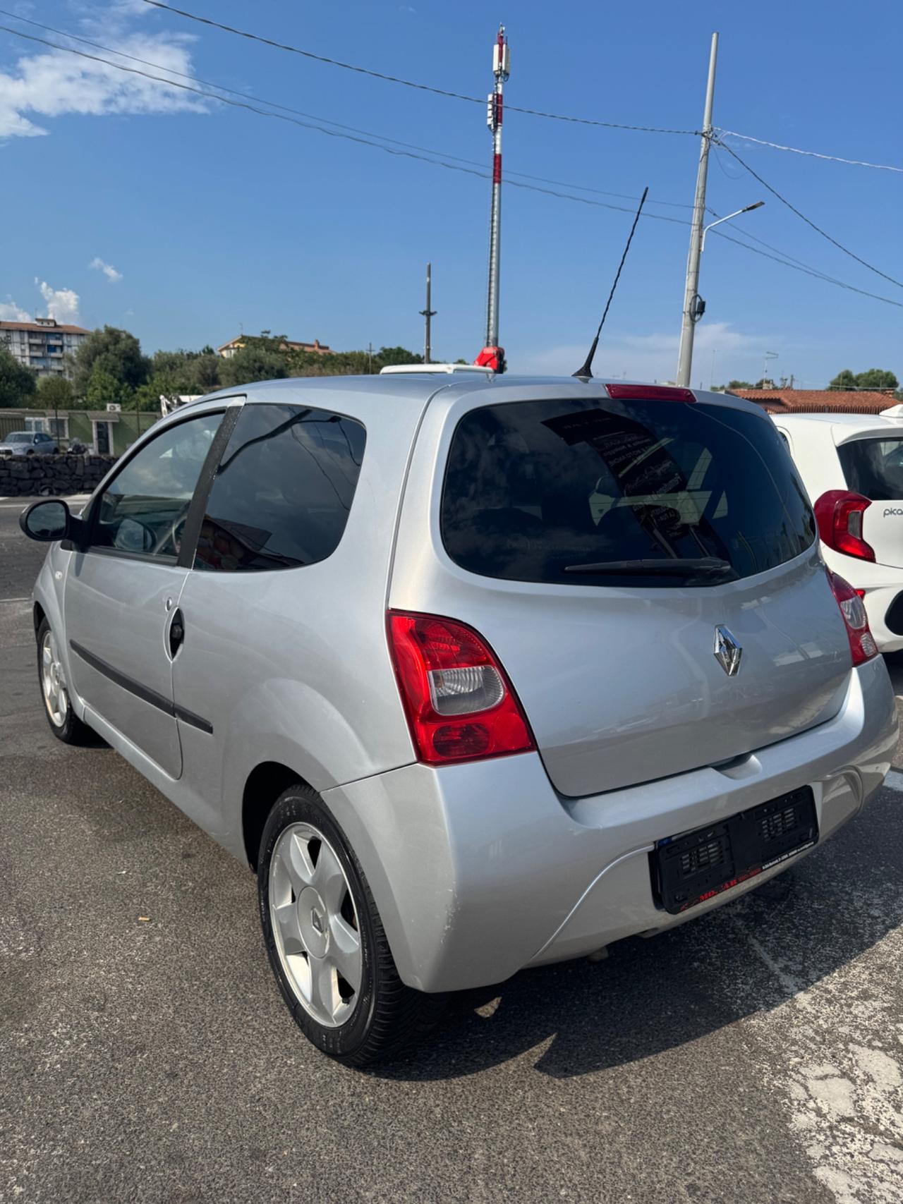 Renault Twingo 1.5 dCi 65CV Initiale