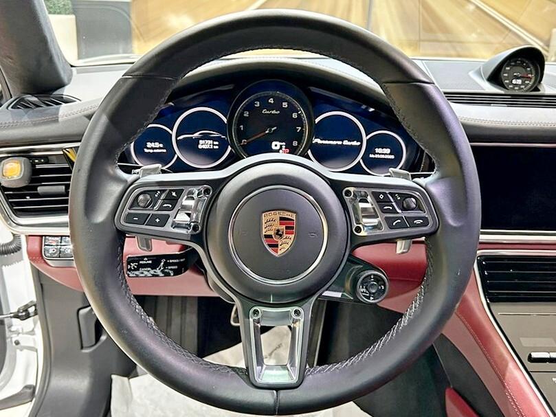 Porsche Panamera 4.0 Turbo