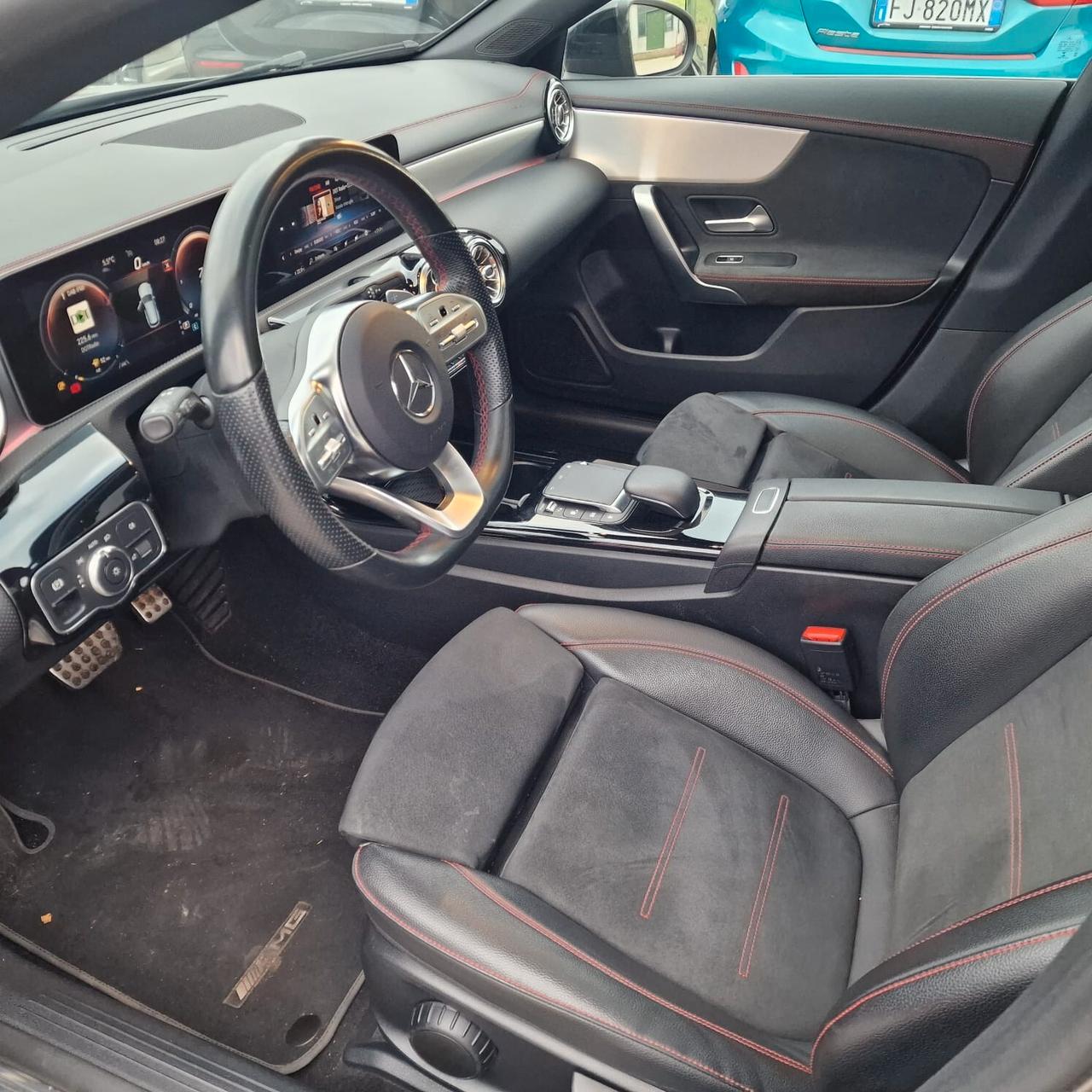 Mercedes-benz CLA 200 d Automatic Shooting Brake Premium FULL FULL OPTIONAL