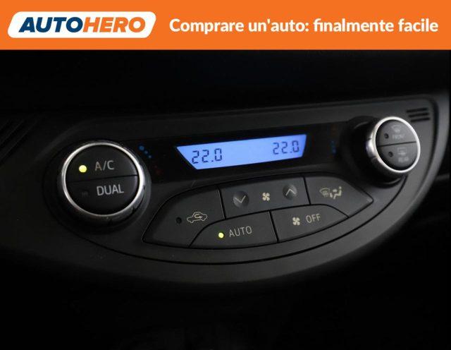 TOYOTA Yaris 1.5 Hybrid 5 porte Style