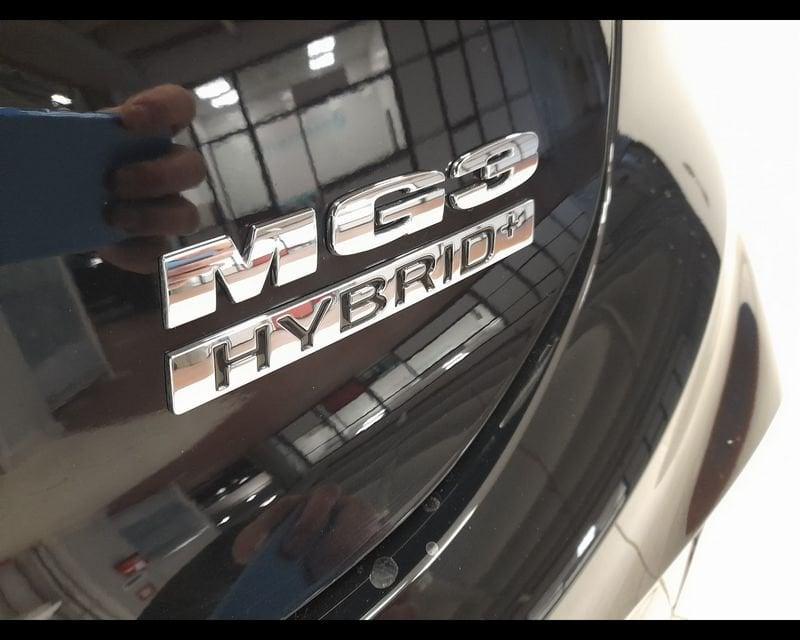 MG MG3 HYBRID + LUX