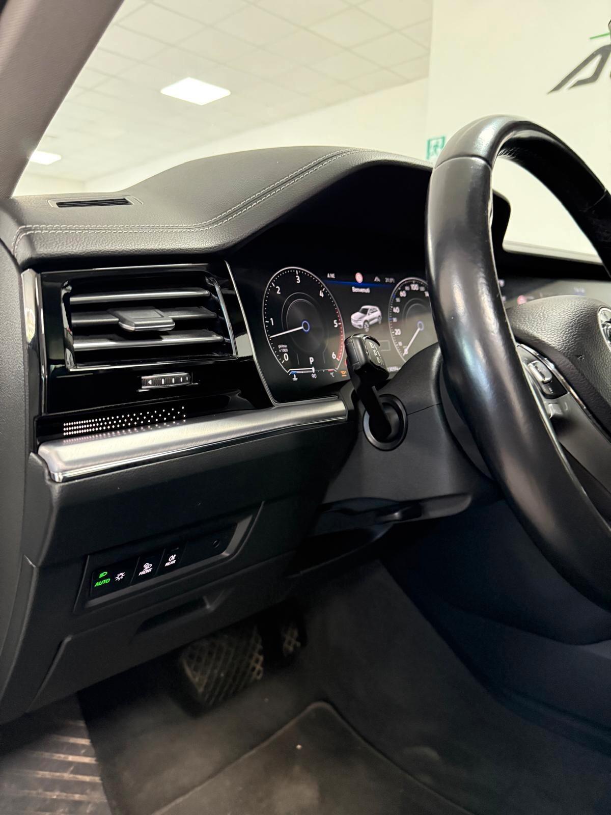 Volkswagen Touareg 3.0 V6 TDI SCR Advanced
