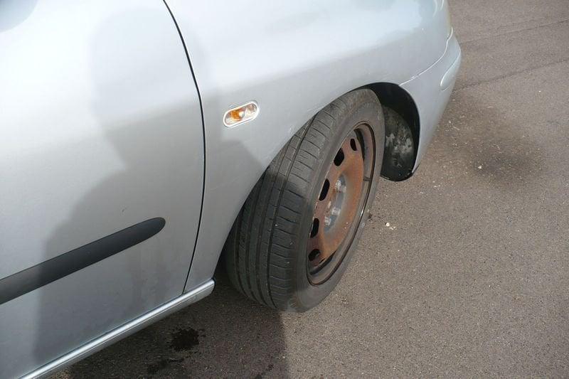 SEAT Ibiza Ibiza 5p 1.4 tdi Stylance (signo)