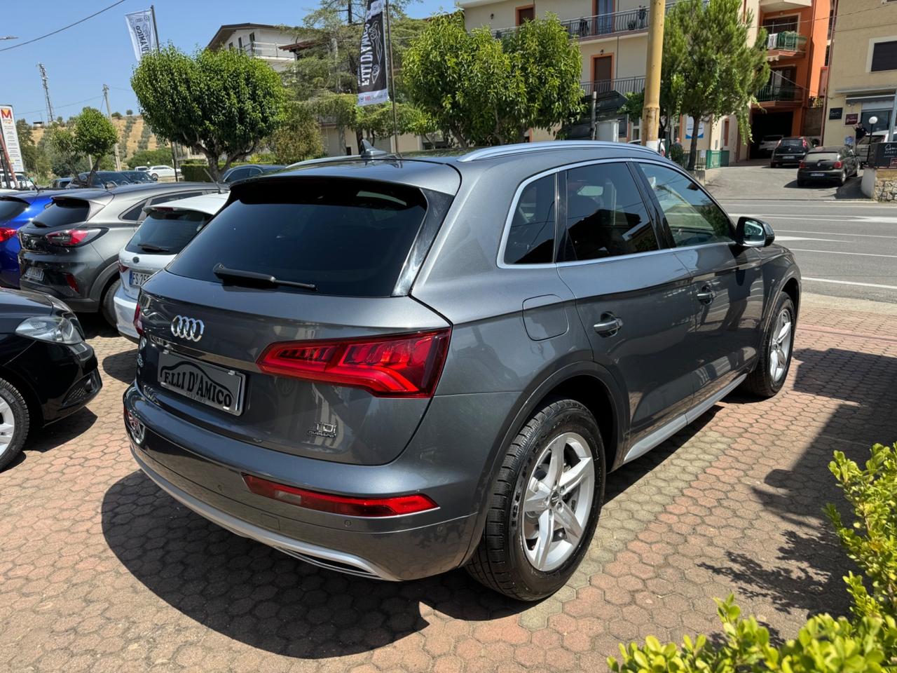 Audi Q5 2.0 TDI quattro S tronic Business Sport