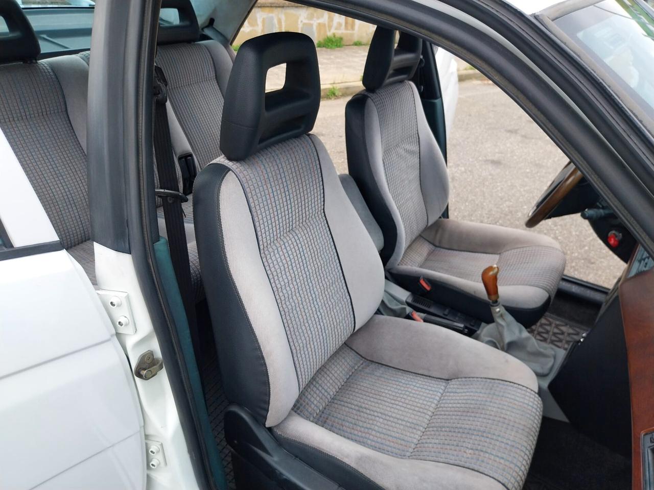 Alfa Romeo 155 1.8i Twin Spark cat Silverstone