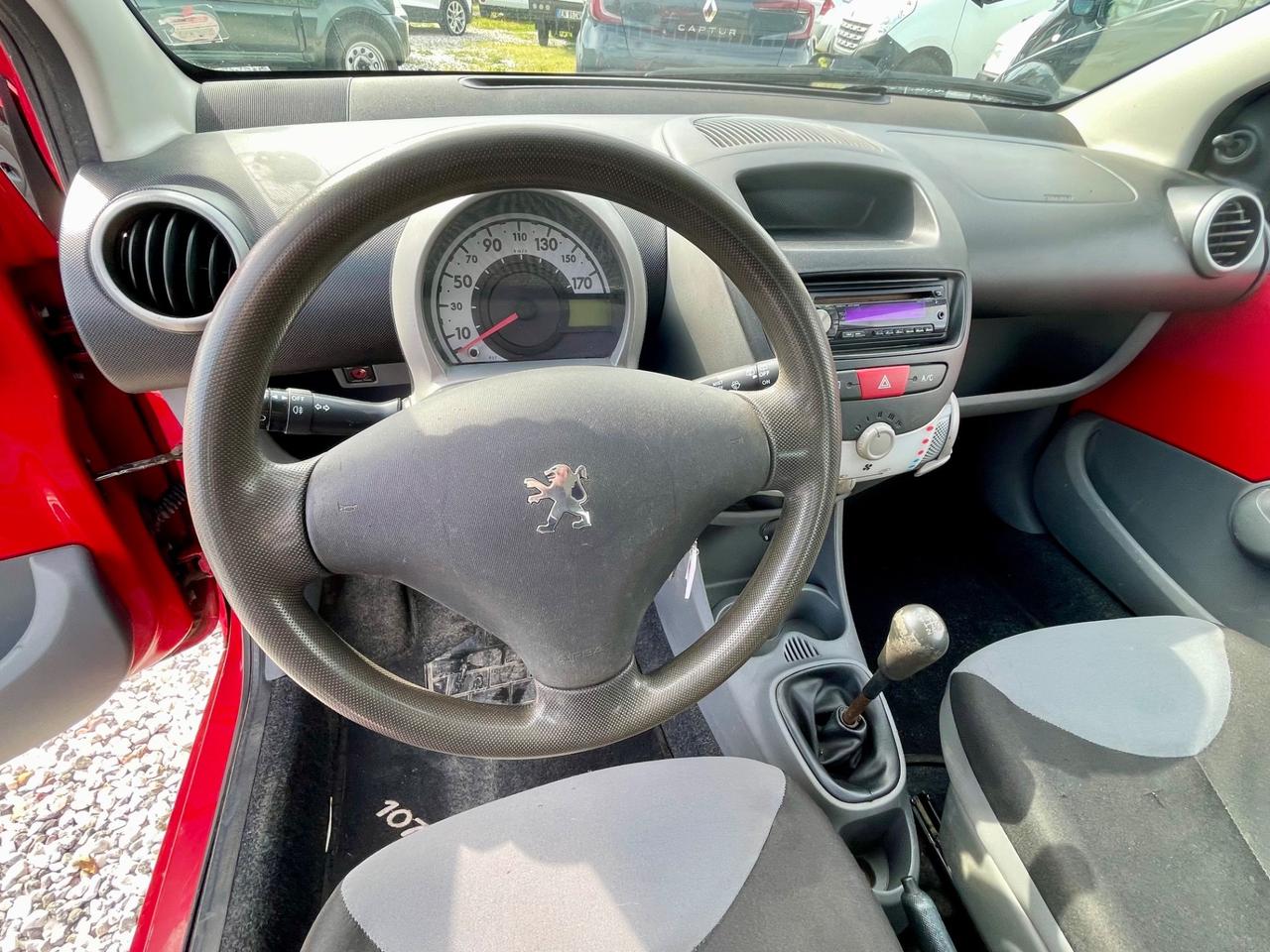 Peugeot 107 1.0 68CV 3p. Plaisir