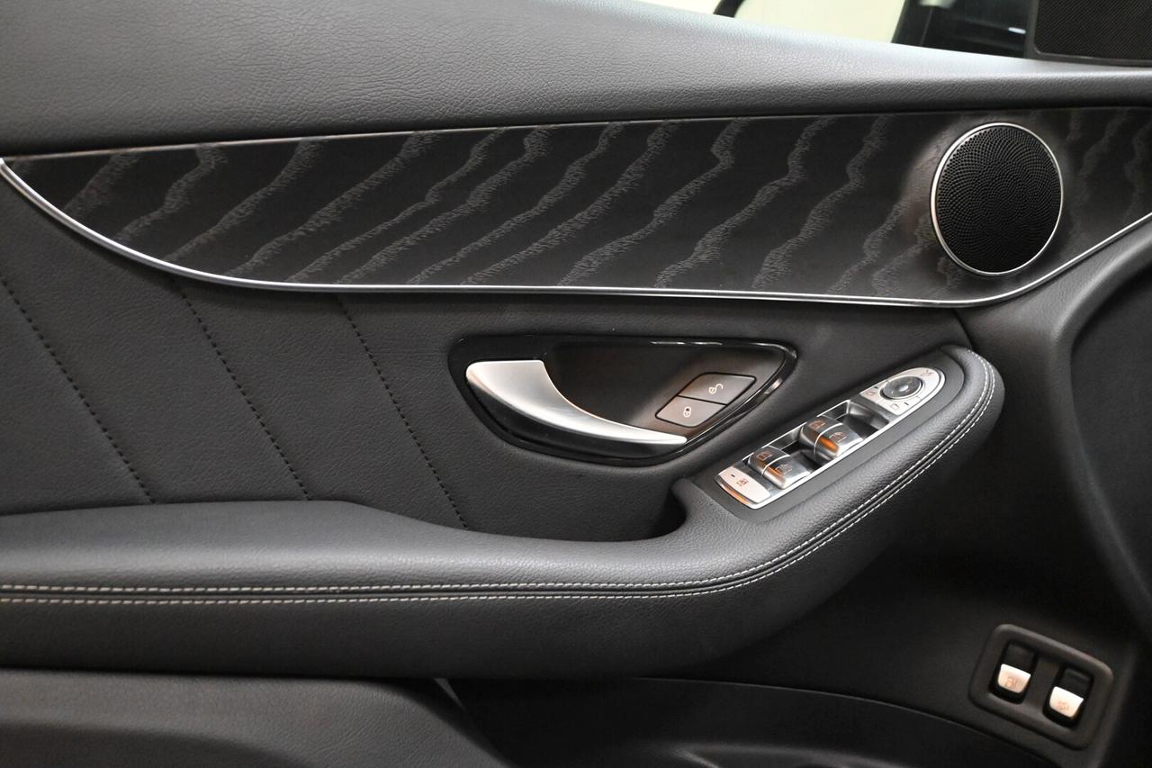 MERCEDES GLC (X253) GLC 300 e 4Matic P...