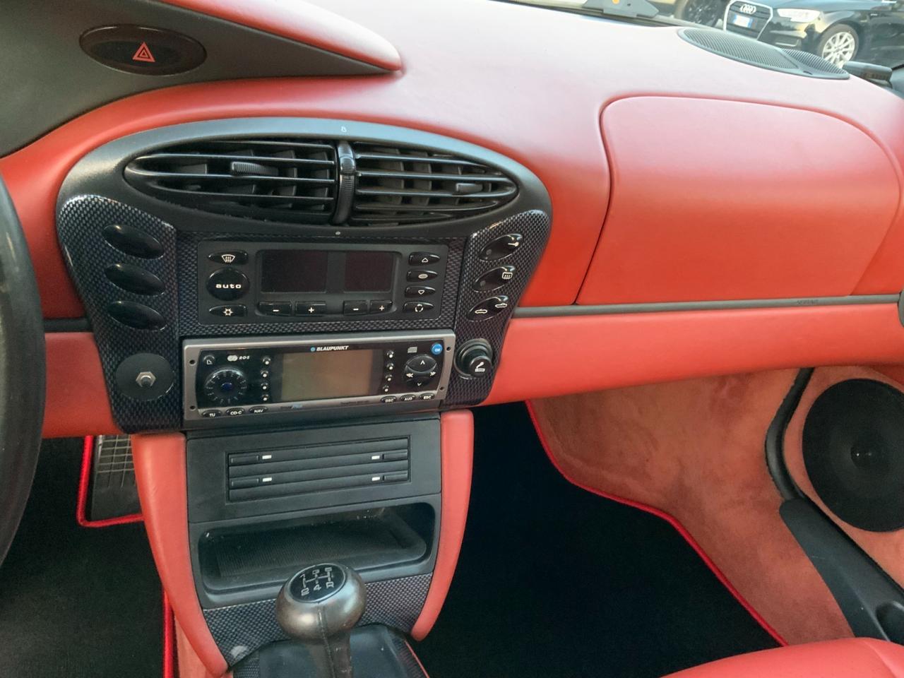 Porsche Boxster 2.5i 24V cat