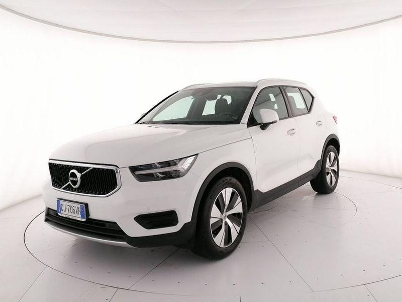 Volvo XC40 1.5 t2 Momentum auto my21