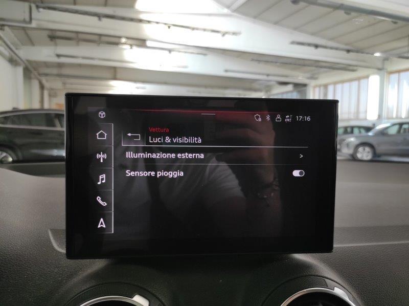 AUDI Q2 - Q2 35 TDI S tronic Business Advanced