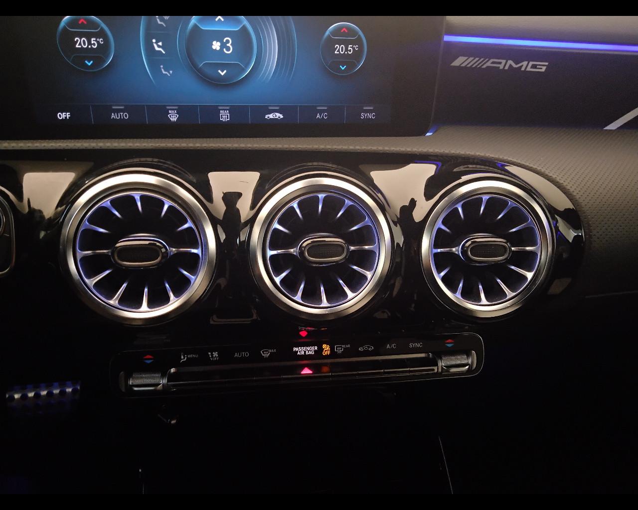 Mercedes-Benz Classe A - W177 2018 - A AMG 35 4matic auto