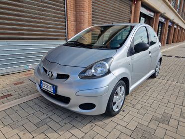 Toyota Aygo 1.0 12V VVT-i 5 porte