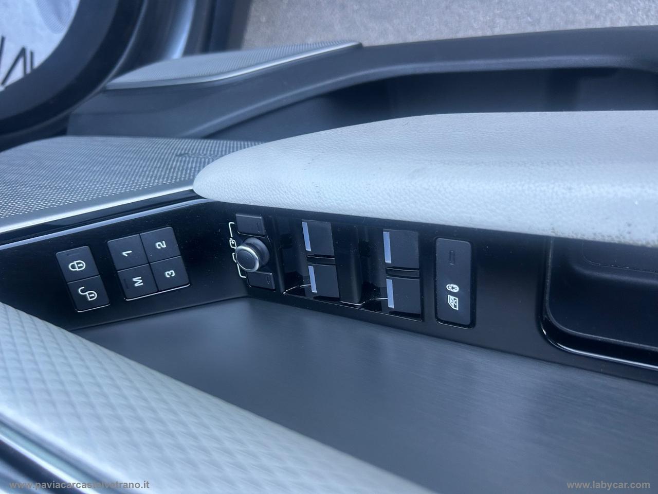 LAND ROVER RR Velar 2.0D 240 R-Dynamic HSE