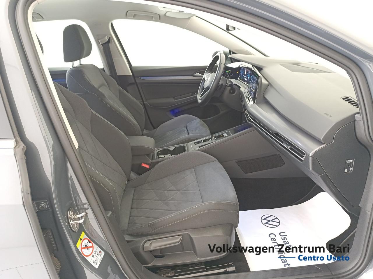 Volkswagen Golf 1.5 tgi style 130cv dsg