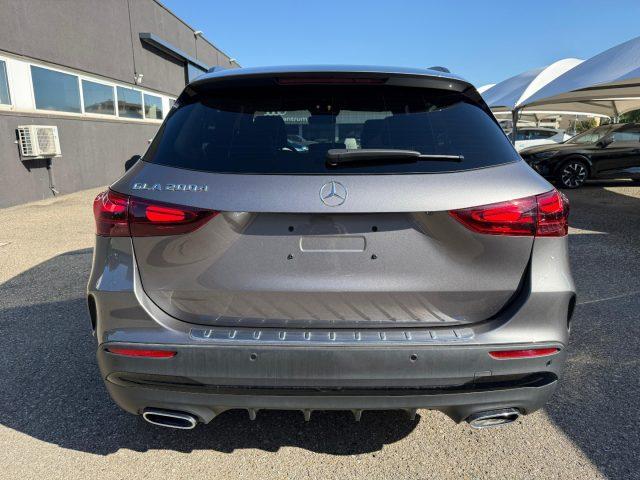 MERCEDES-BENZ GLA 200 d Automatic AMG Line Premium NIGHT - NAVI - 19