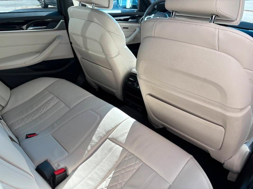 BMW Serie 5 Touring 530d Touring mhev 48V xdrive Msport auto